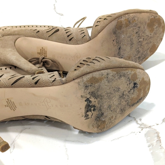 Ivanka Trump Delfino suede leather high Heels front tie Tan stiletto shoes sz 10 - Picture 11 of 14